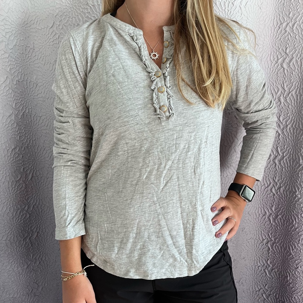 Vineyard Vines long sleeve top